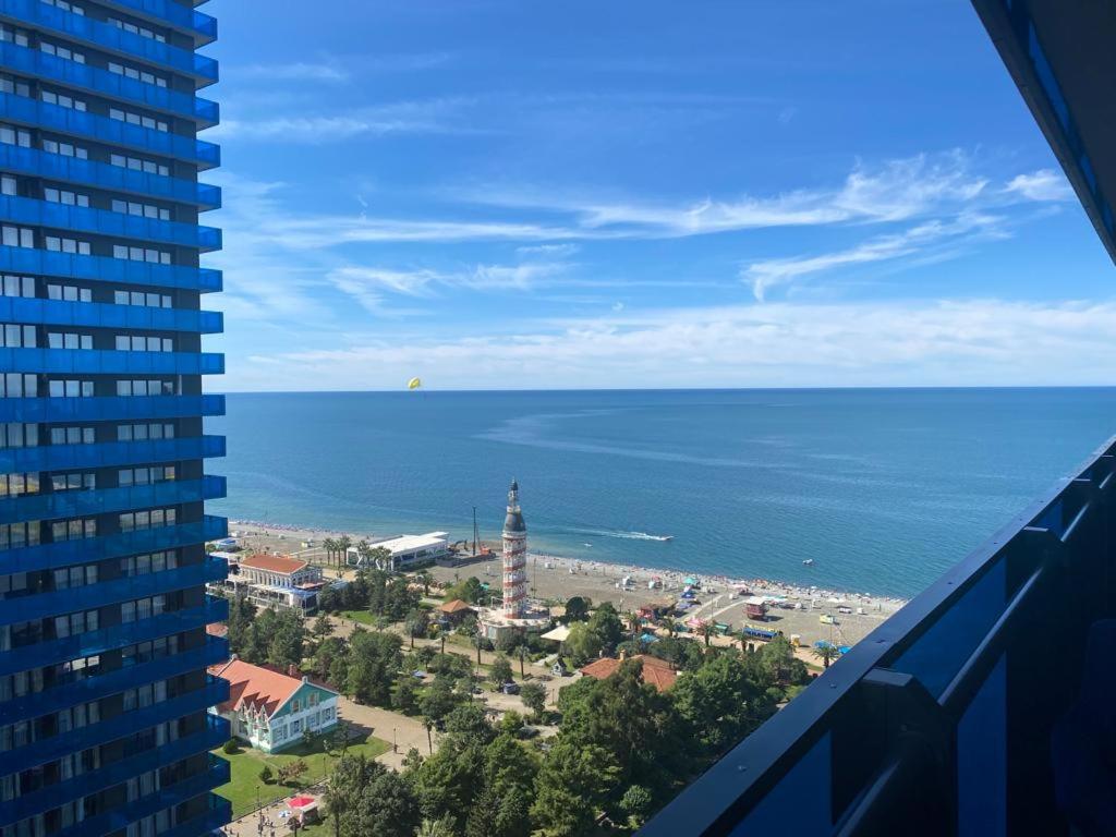Апартаменты С Видом На Море Twin Towers Batumi, Orbi City エクステリア 写真