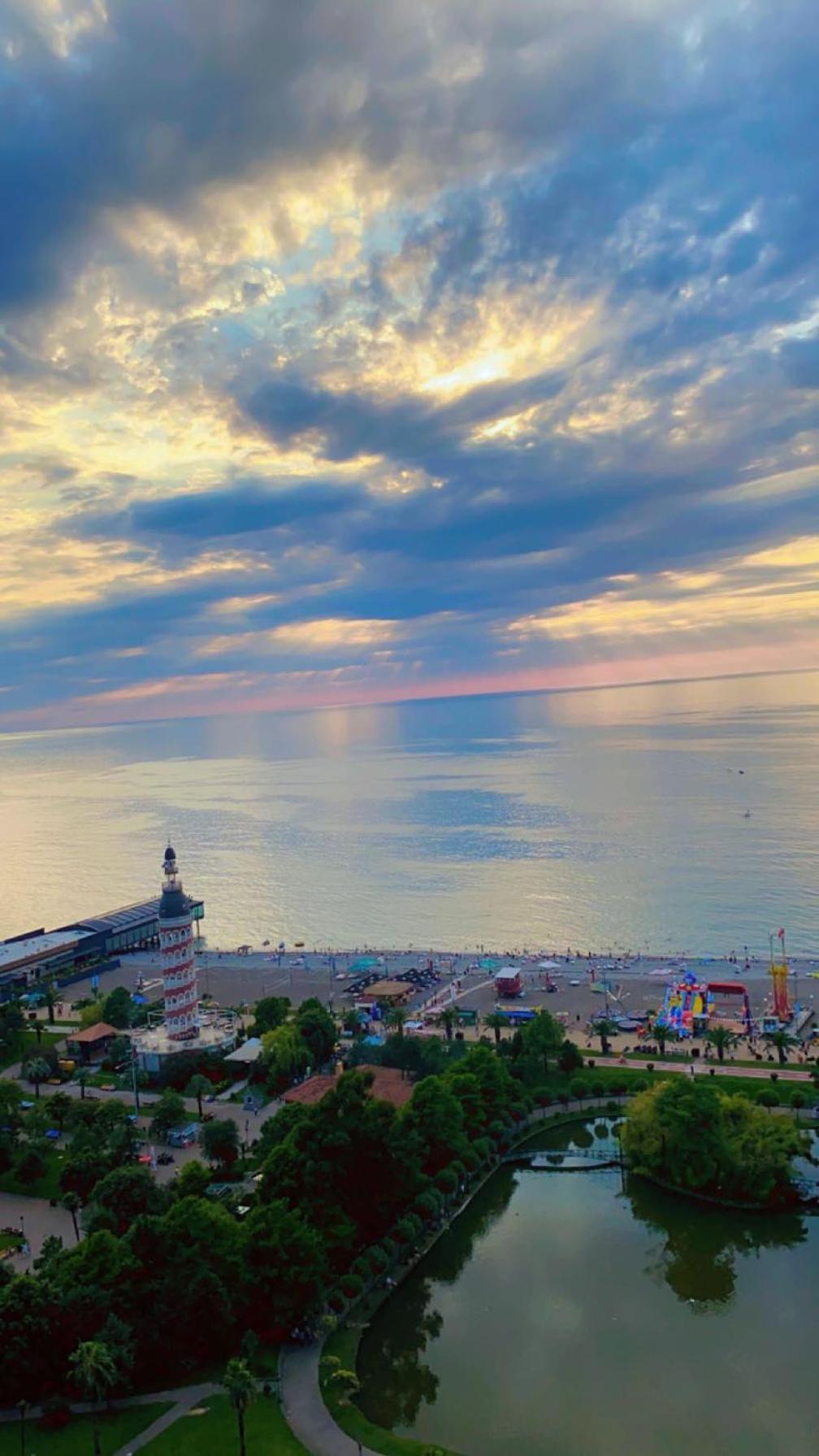 Апартаменты С Видом На Море Twin Towers Batumi, Orbi City エクステリア 写真
